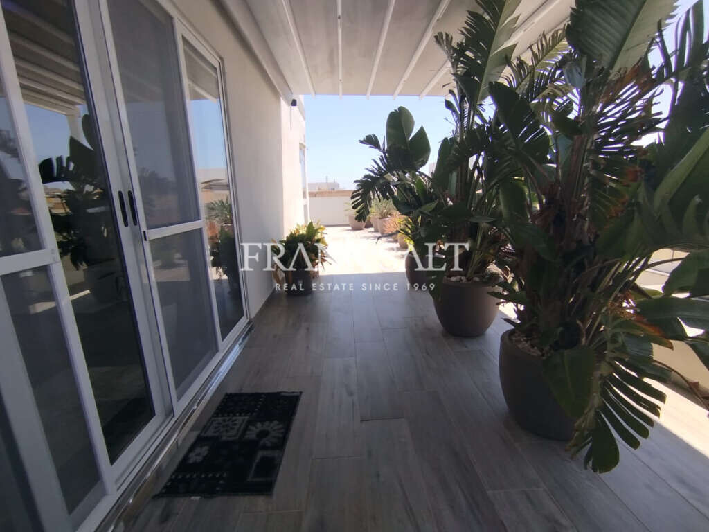 Xghajra, 3 Bedrooms Bedrooms, ,2 BathroomsBathrooms,For Sale,FRSA-921973