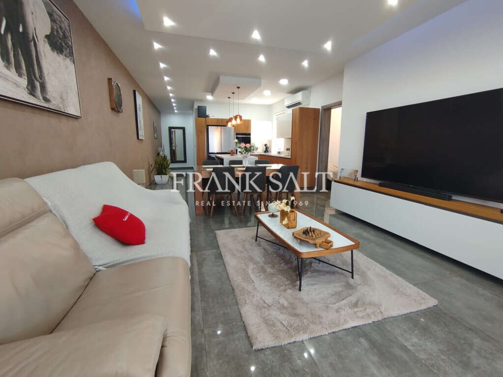 Xghajra, 3 Bedrooms Bedrooms, ,2 BathroomsBathrooms,For Sale,FRSA-921973