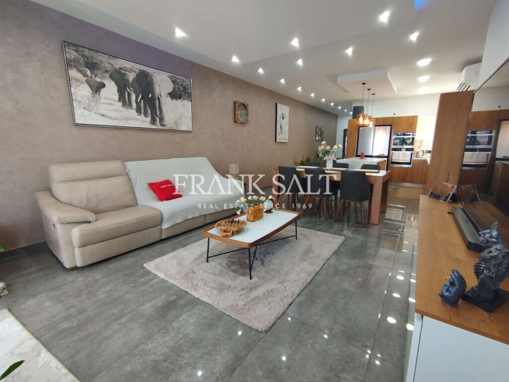 Xghajra, 3 Bedrooms Bedrooms, ,2 BathroomsBathrooms,For Sale,FRSA-921973