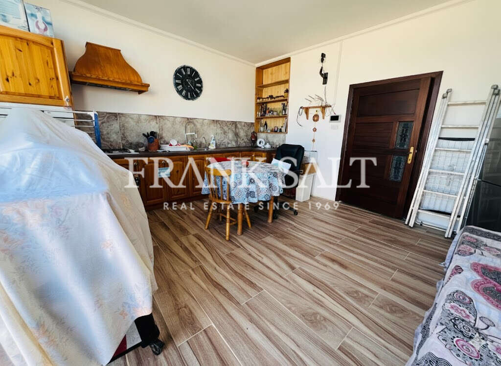 Tarxien, 3 Bedrooms Bedrooms, ,2 BathroomsBathrooms,For Sale,FRSA-921947