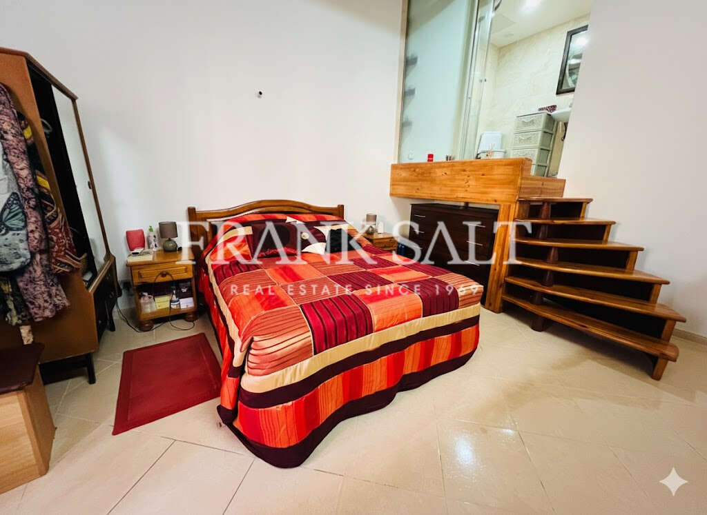 Tarxien, 3 Bedrooms Bedrooms, ,2 BathroomsBathrooms,For Sale,FRSA-921947