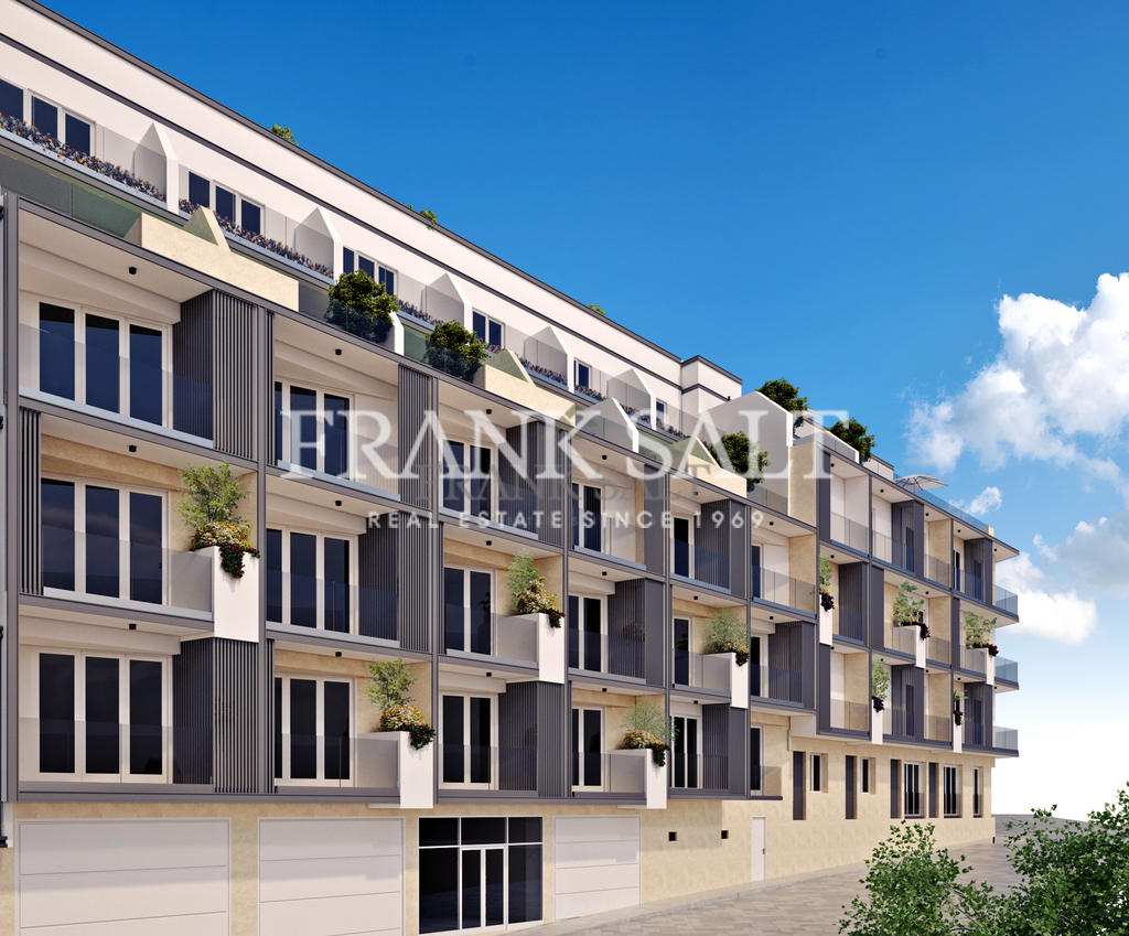 Scirocco Heights, 2 Bedrooms Bedrooms, ,2 BathroomsBathrooms,For Sale,FRSA-921932