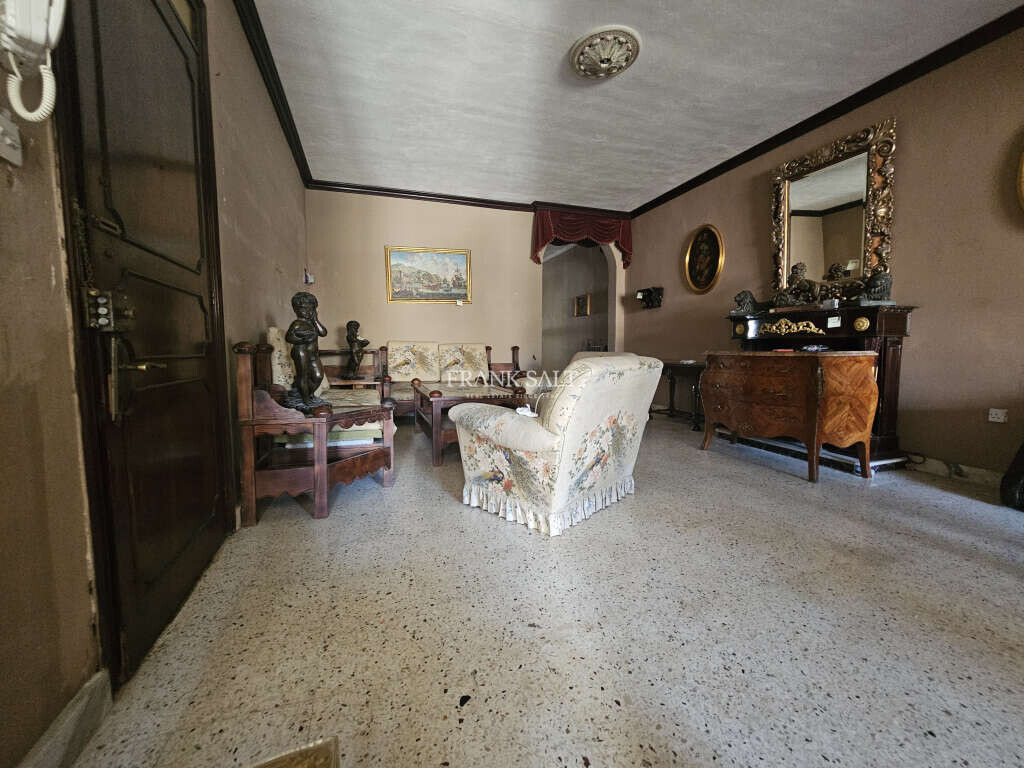 Birkirkara, 4 Bedrooms Bedrooms, ,1 BathroomBathrooms,For Sale,FRSA-921819 Birkirkara, 4 Bedrooms Bedrooms, ,1 BathroomBathrooms,For Sale,FRSA-921819