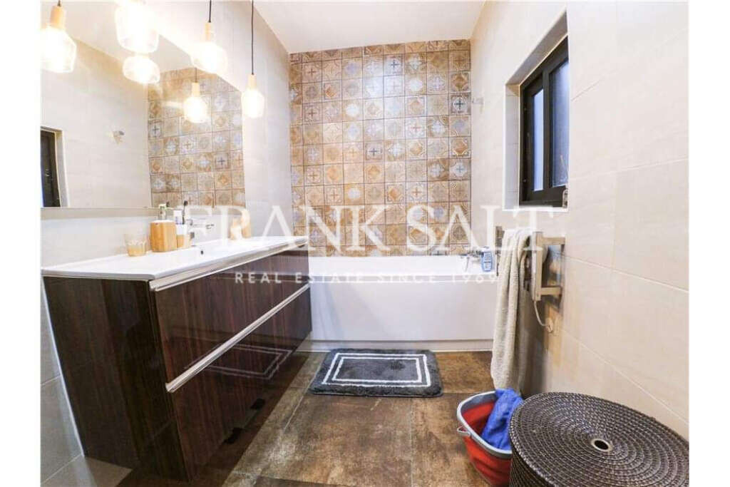 St Pauls Bay, 3 Bedrooms Bedrooms, ,For Sale,FRSA-712229