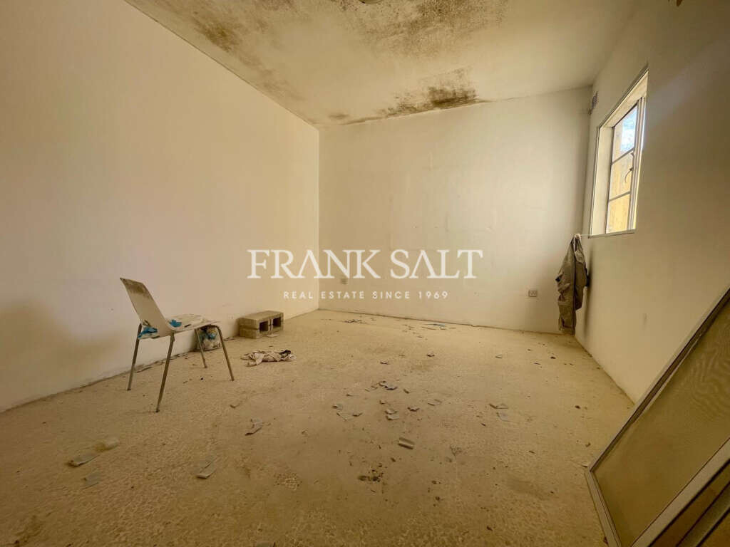 Birkirkara, 3 Bedrooms Bedrooms, ,2 BathroomsBathrooms,For Sale,FRSA-921679