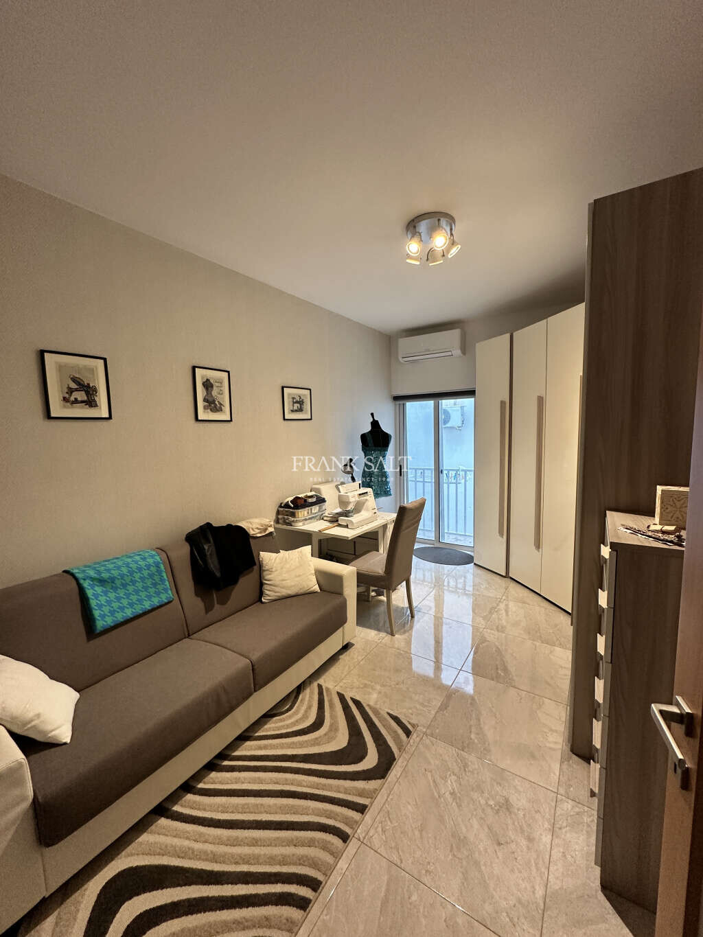 Santa Venera, 3 Bedrooms Bedrooms, ,1 BathroomBathrooms,For Sale,FRSA-921597