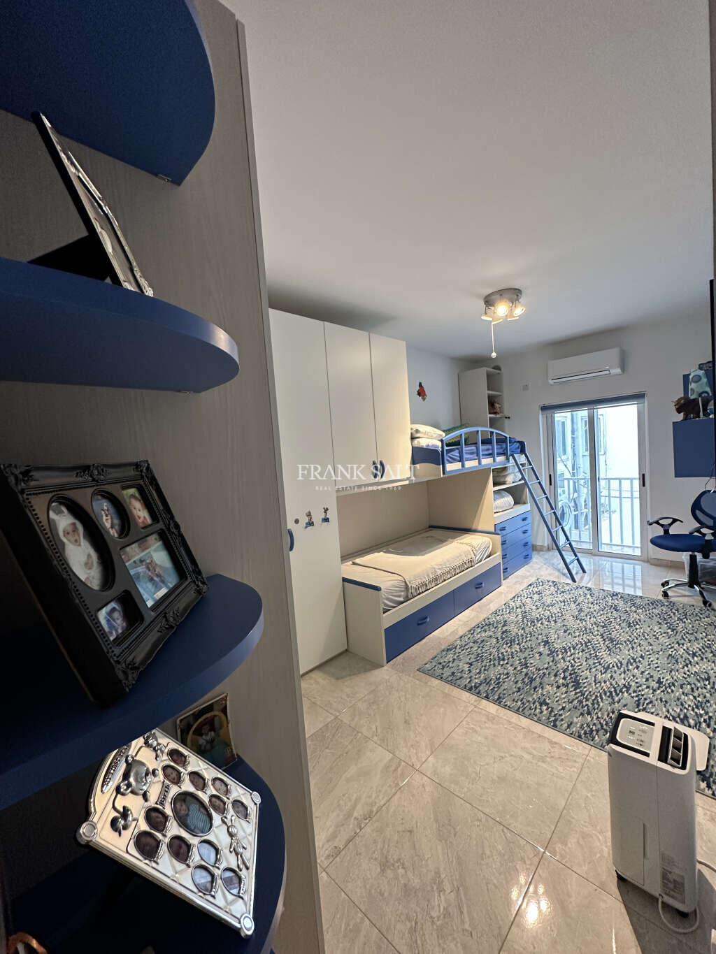 Santa Venera, 3 Bedrooms Bedrooms, ,1 BathroomBathrooms,For Sale,FRSA-921597