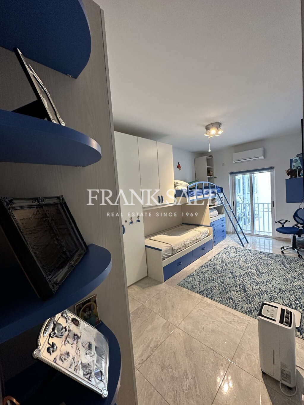 Santa Venera, 3 Bedrooms Bedrooms, ,1 BathroomBathrooms,For Sale,FRSA-921597