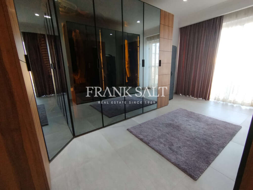 Zabbar, 4 Bedrooms Bedrooms, ,2 BathroomsBathrooms,For Sale,FRSA-921483