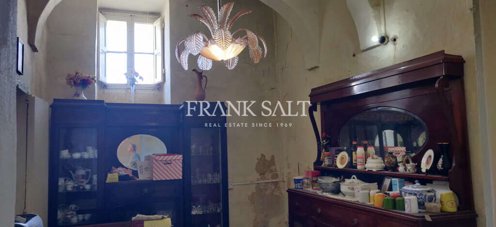 Cospicua, 3 Bedrooms Bedrooms, ,2 BathroomsBathrooms,For Sale,FRSA-919066