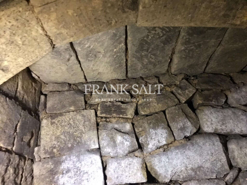 Cospicua, 3 Bedrooms Bedrooms, ,2 BathroomsBathrooms,For Sale,FRSA-919066