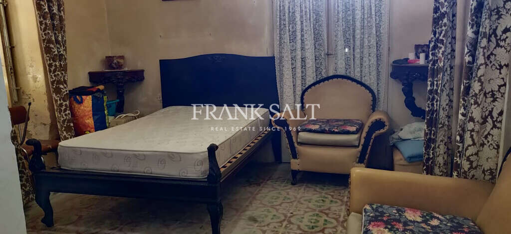 Cospicua, 3 Bedrooms Bedrooms, ,2 BathroomsBathrooms,For Sale,FRSA-919066