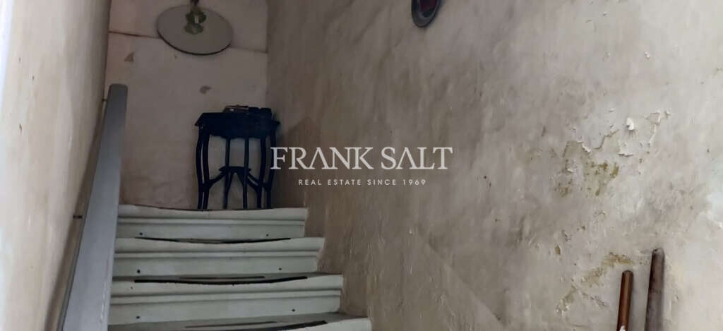 Cospicua, 3 Bedrooms Bedrooms, ,2 BathroomsBathrooms,For Sale,FRSA-919066