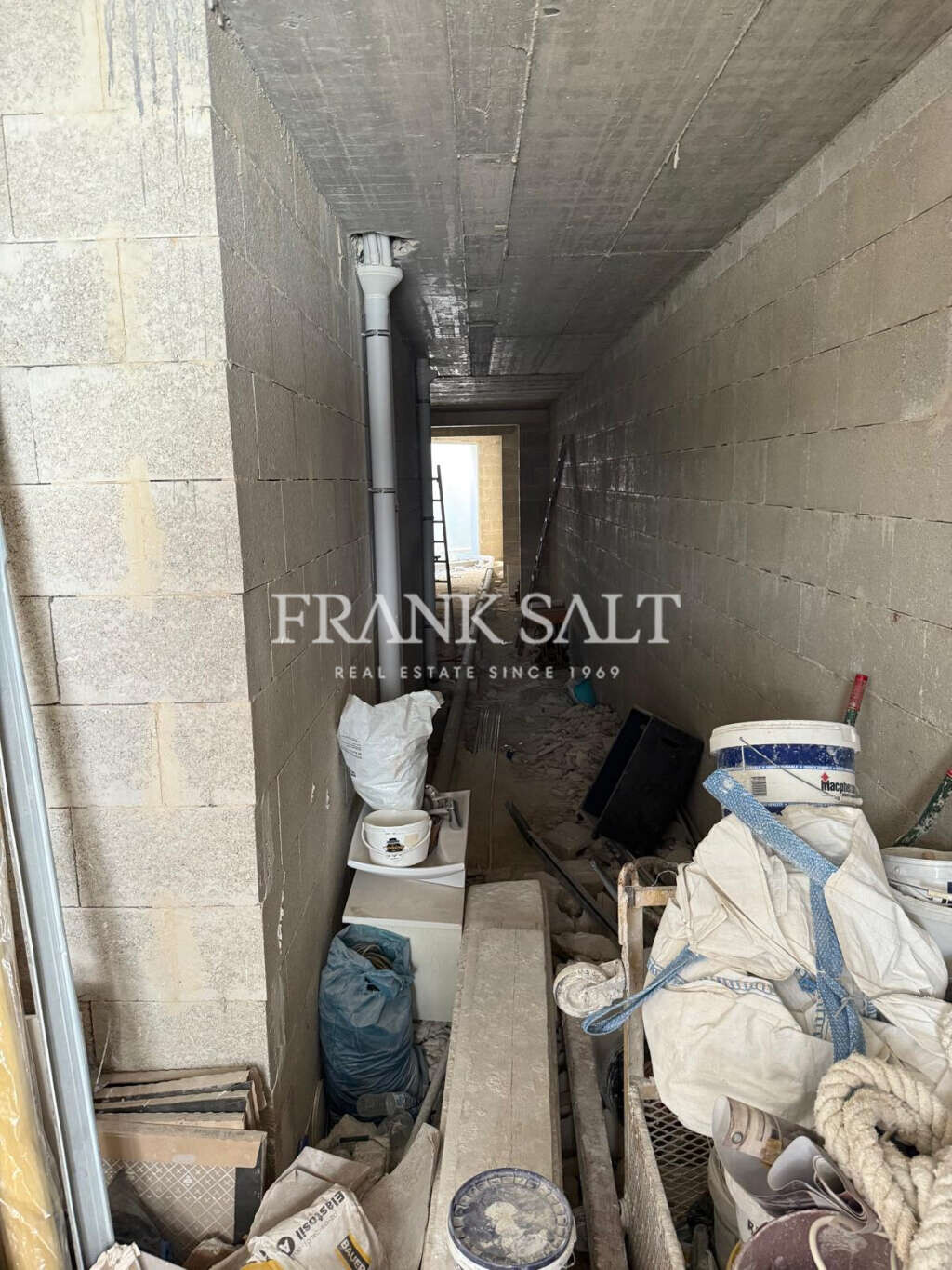 Pieta, ,For Sale,FRSA-921016