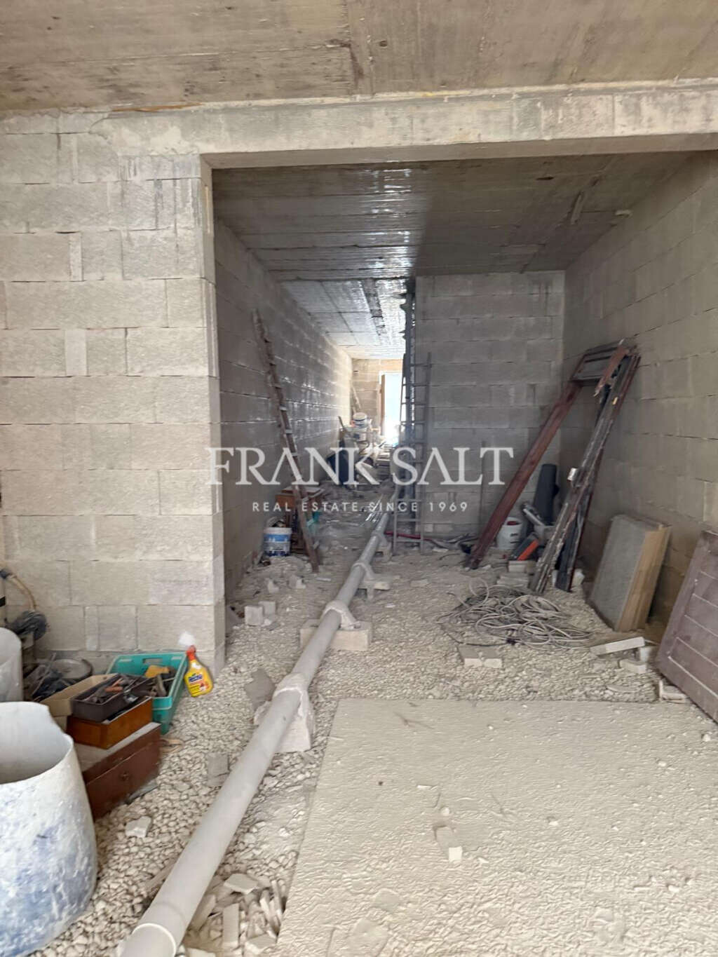 Pieta, ,For Sale,FRSA-921016