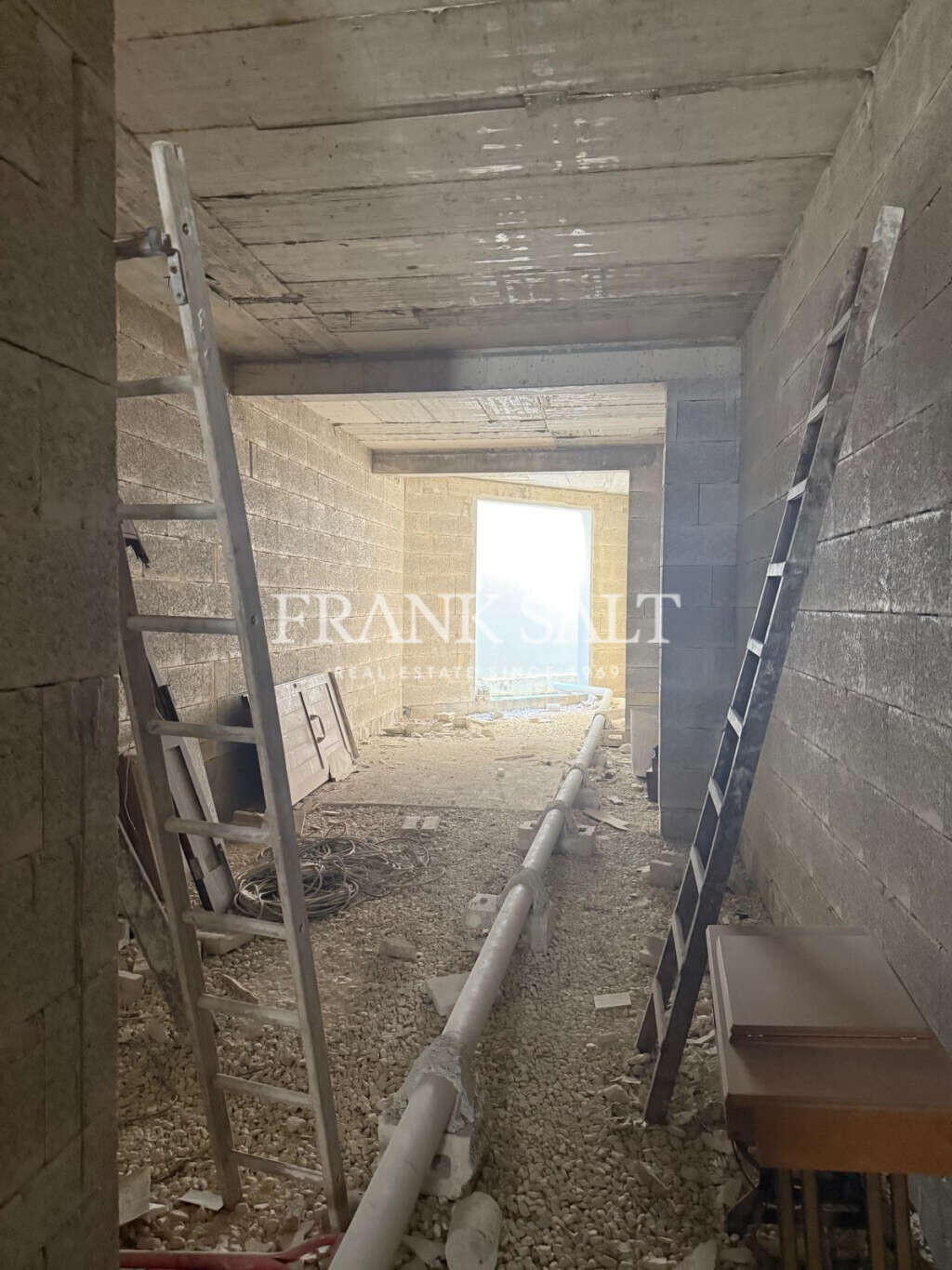 Pieta, ,For Sale,FRSA-921016