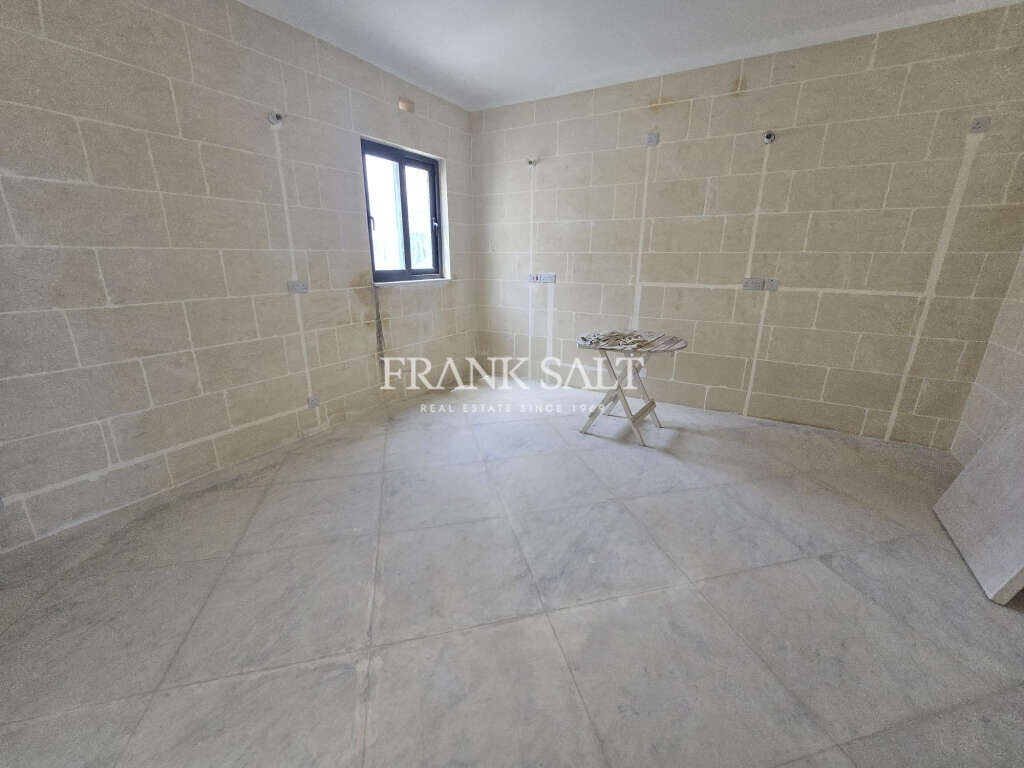Sannat, Gozo, 3 Bedrooms Bedrooms, ,1 BathroomBathrooms,For Sale,FRSA-921130