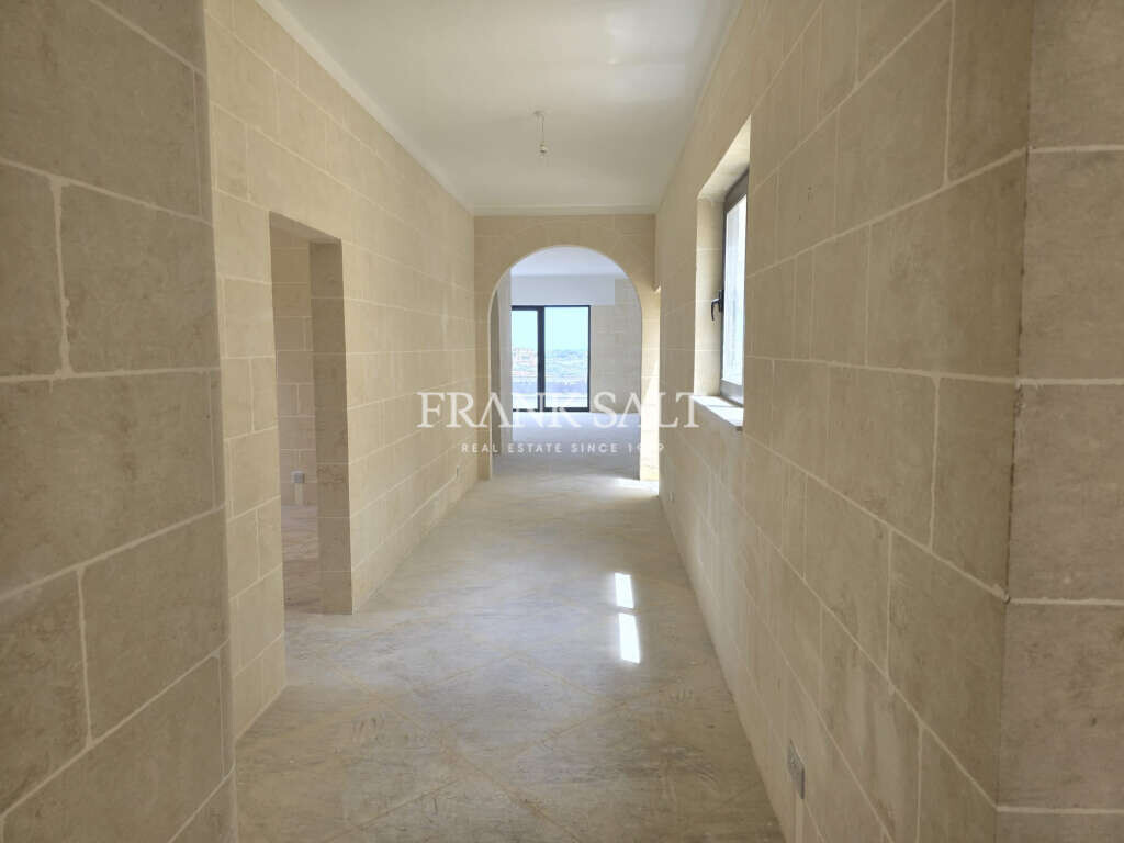 Sannat, Gozo, 3 Bedrooms Bedrooms, ,1 BathroomBathrooms,For Sale,FRSA-921130
