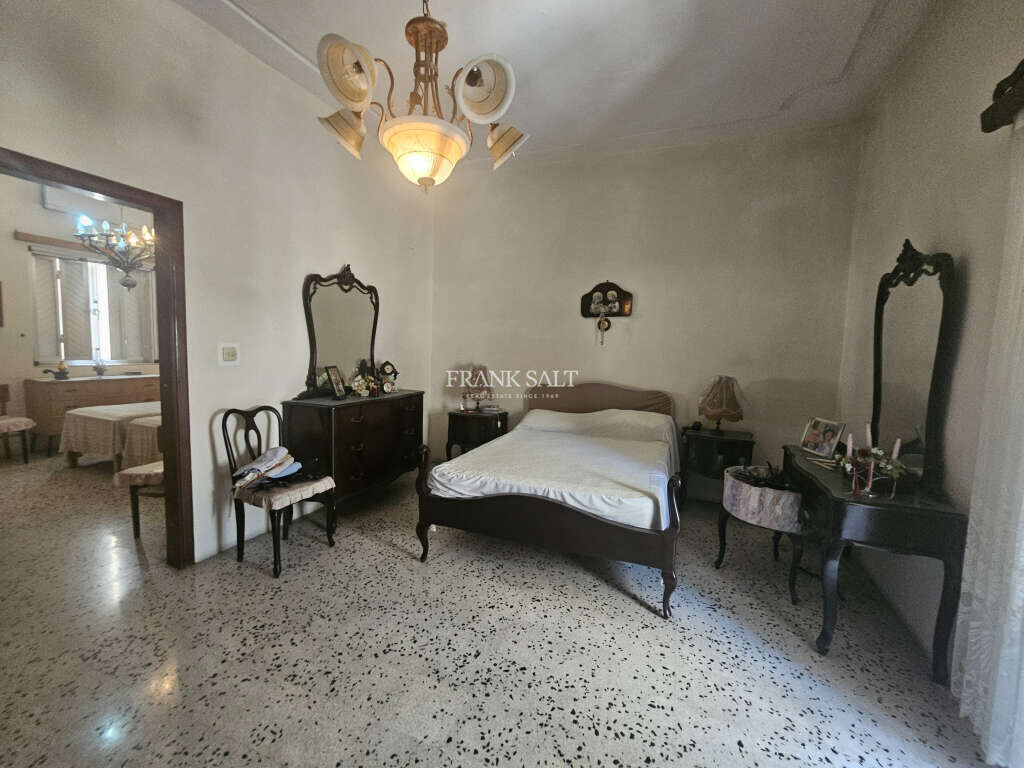 Qormi, ,For Sale,FRSA-921081