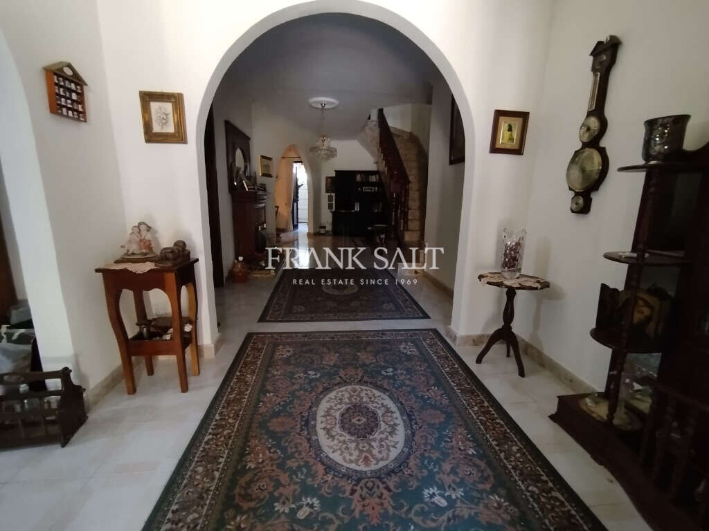 San Gwann, 3 Bedrooms Bedrooms, ,3 BathroomsBathrooms,For Sale,FRSA-920998