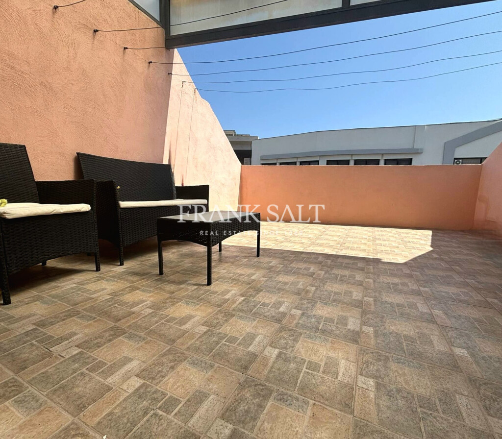 Qormi, 3 Bedrooms Bedrooms, ,2 BathroomsBathrooms,For Sale,FRSA-920897