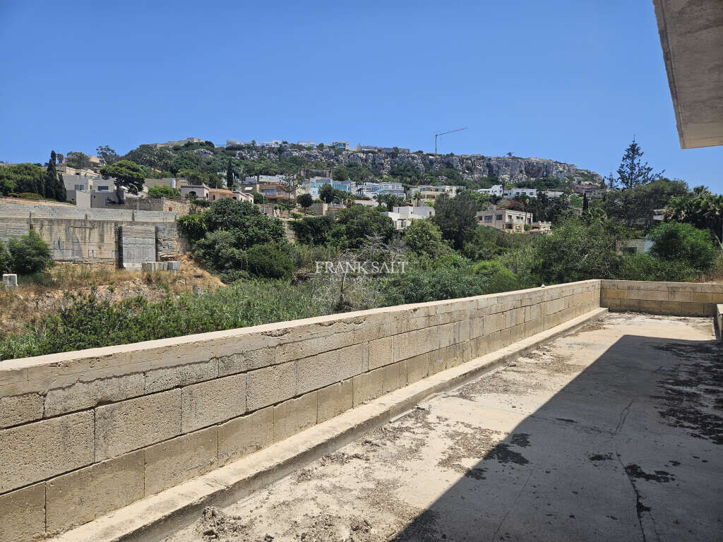 Mellieha, 3 Bedrooms Bedrooms, ,2 BathroomsBathrooms,For Sale,FRSA-920883