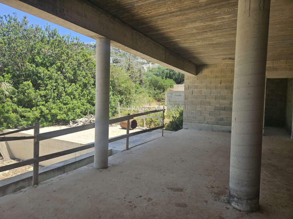 Mellieha, 3 Bedrooms Bedrooms, ,3 BathroomsBathrooms,For Sale,FRSA-920885