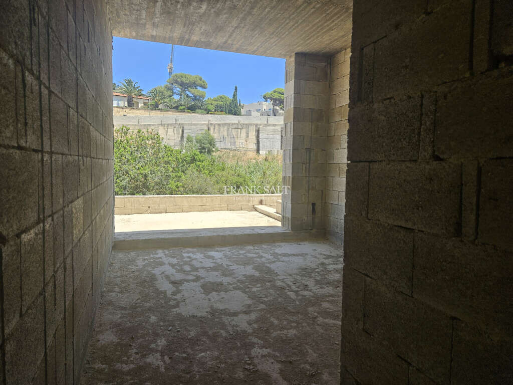 Mellieha, 3 Bedrooms Bedrooms, ,3 BathroomsBathrooms,For Sale,FRSA-920885