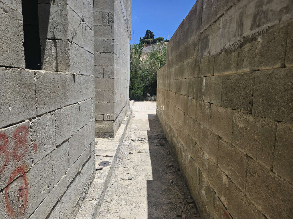 Mellieha, 3 Bedrooms Bedrooms, ,3 BathroomsBathrooms,For Sale,FRSA-920885