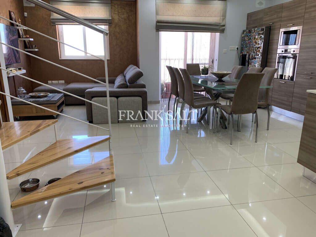 Msida, 3 Bedrooms Bedrooms, ,2 BathroomsBathrooms,For Sale,FRSA-920839