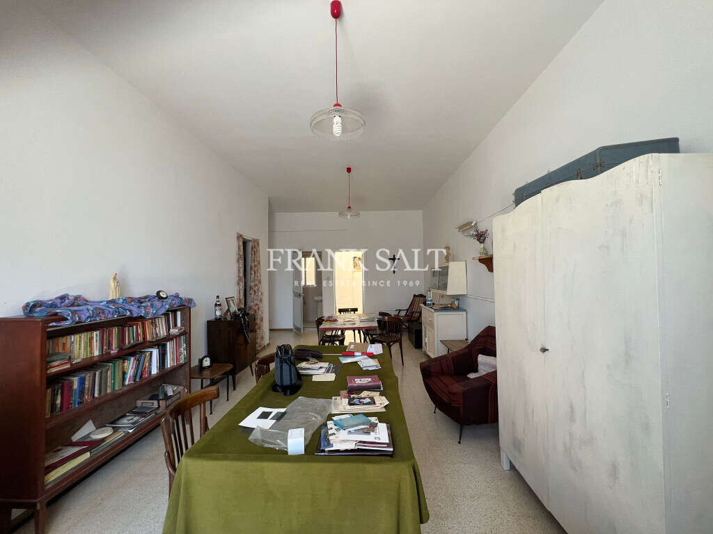 Marsascala, 2 Bedrooms Bedrooms, ,2 BathroomsBathrooms,For Sale,FRSA-920353