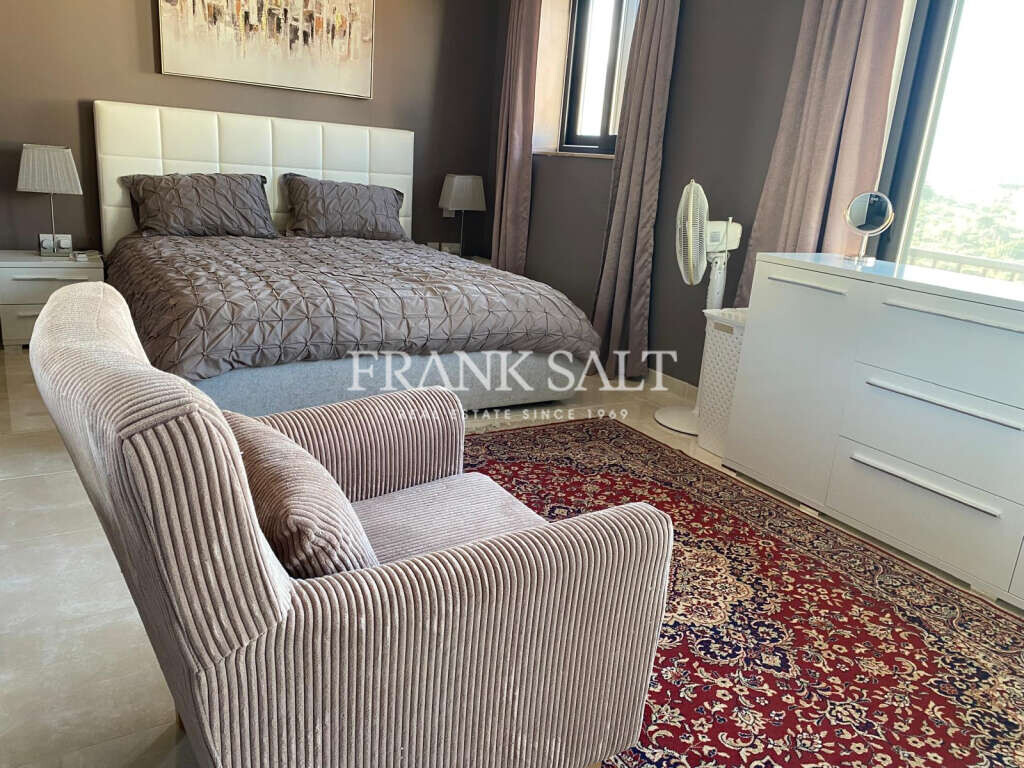 Mellieha, 2 Bedrooms Bedrooms, ,2 BathroomsBathrooms,For Sale,FRSA-920524