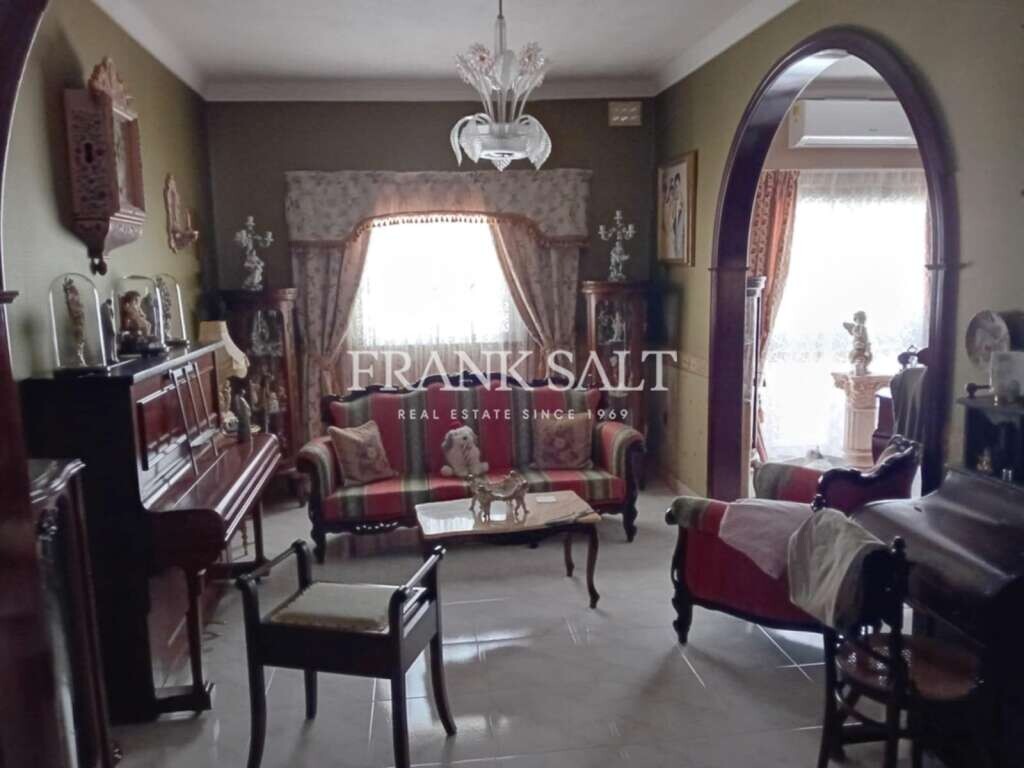 Fgura, 3 Bedrooms Bedrooms, ,2 BathroomsBathrooms,For Sale,FRSA-920387