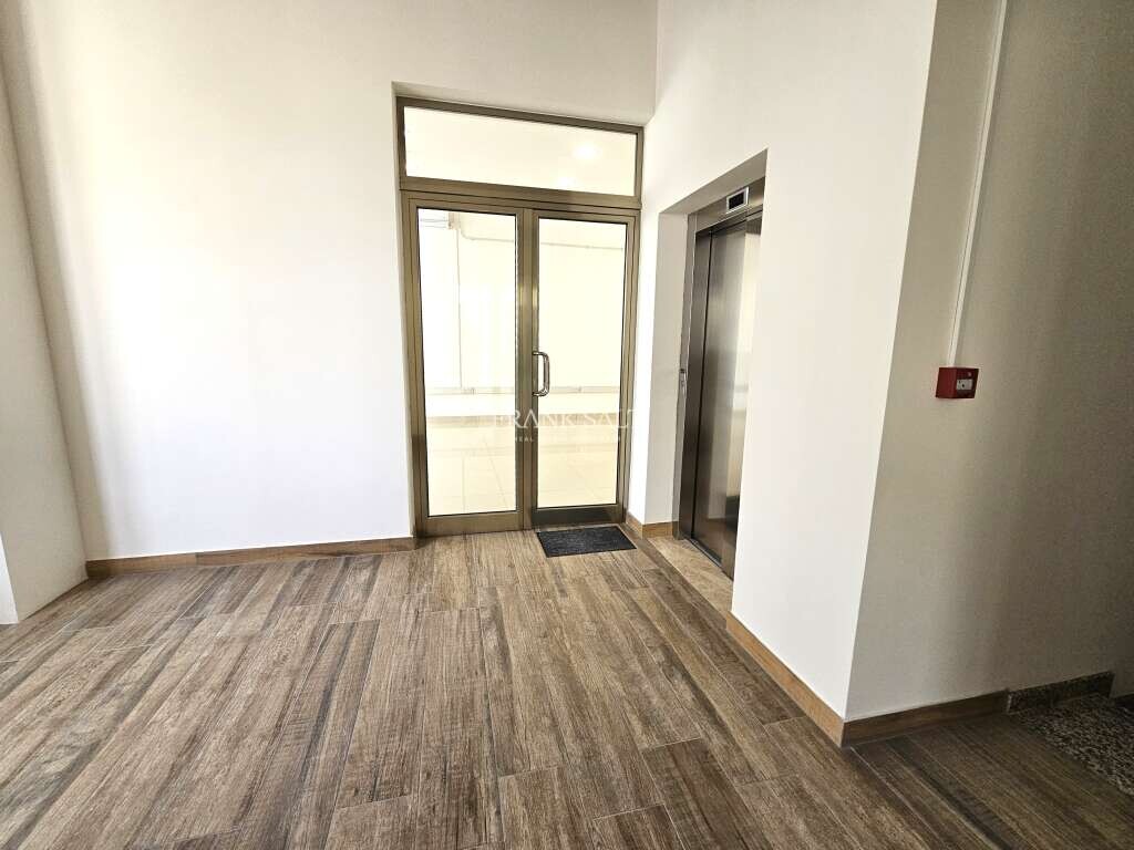 Mriehel, ,For Sale,FRSA-920360