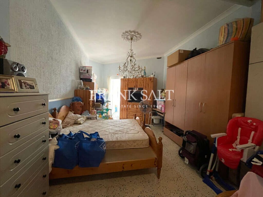 Rabat, 2 Bedrooms Bedrooms, ,1 BathroomBathrooms,For Sale,FRSA-920266