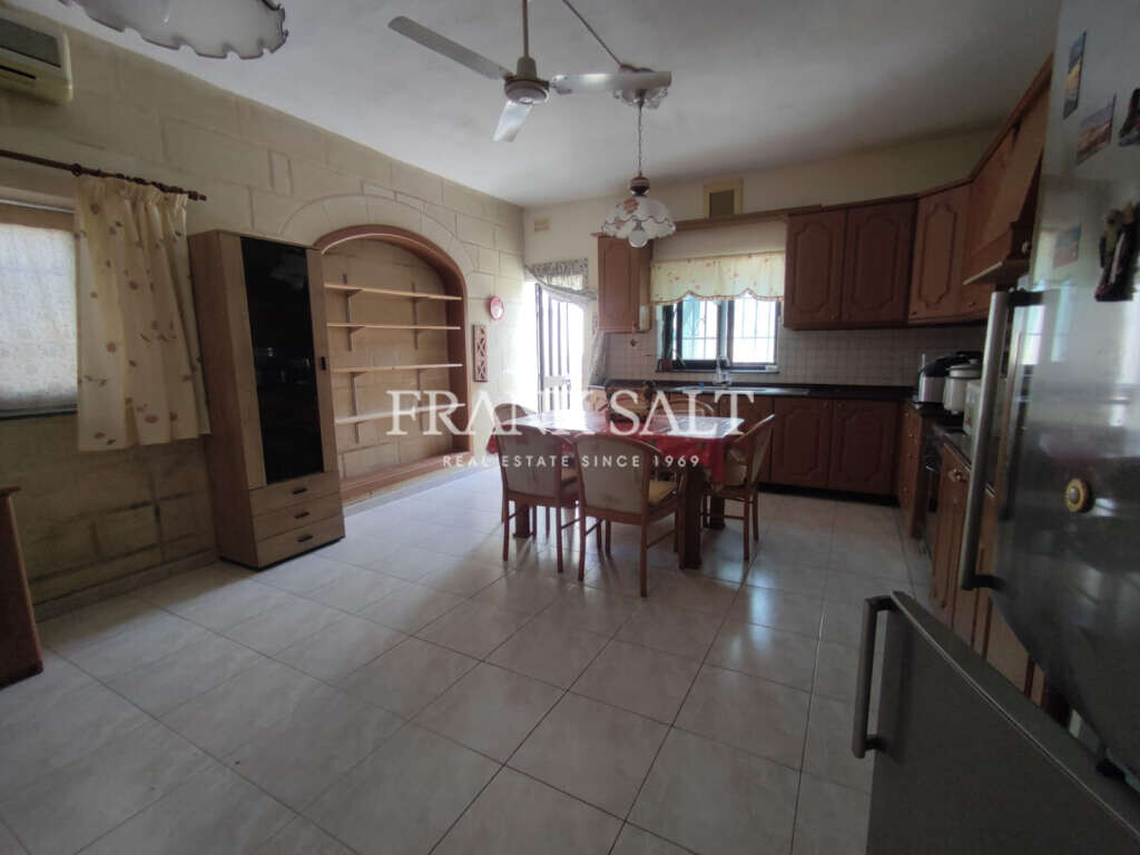 Birkirkara, ,1 BathroomBathrooms,For Sale,FRSA-920230