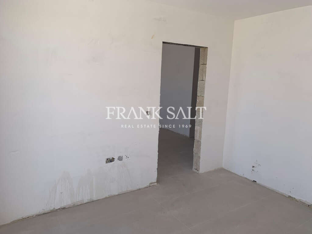 Ta' Xbiex, 1 Bedroom Bedrooms, ,1 BathroomBathrooms,For Sale,FRSA-920068