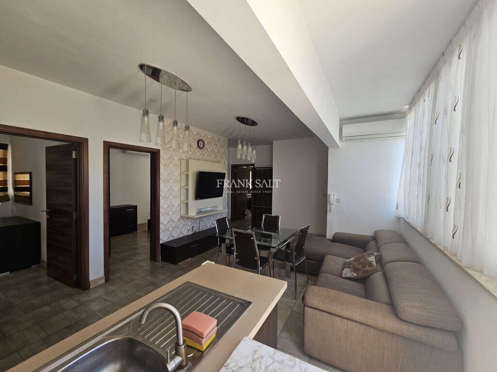 Swatar, 3 Bedrooms Bedrooms, ,2 BathroomsBathrooms,For Sale,FRSA-919909