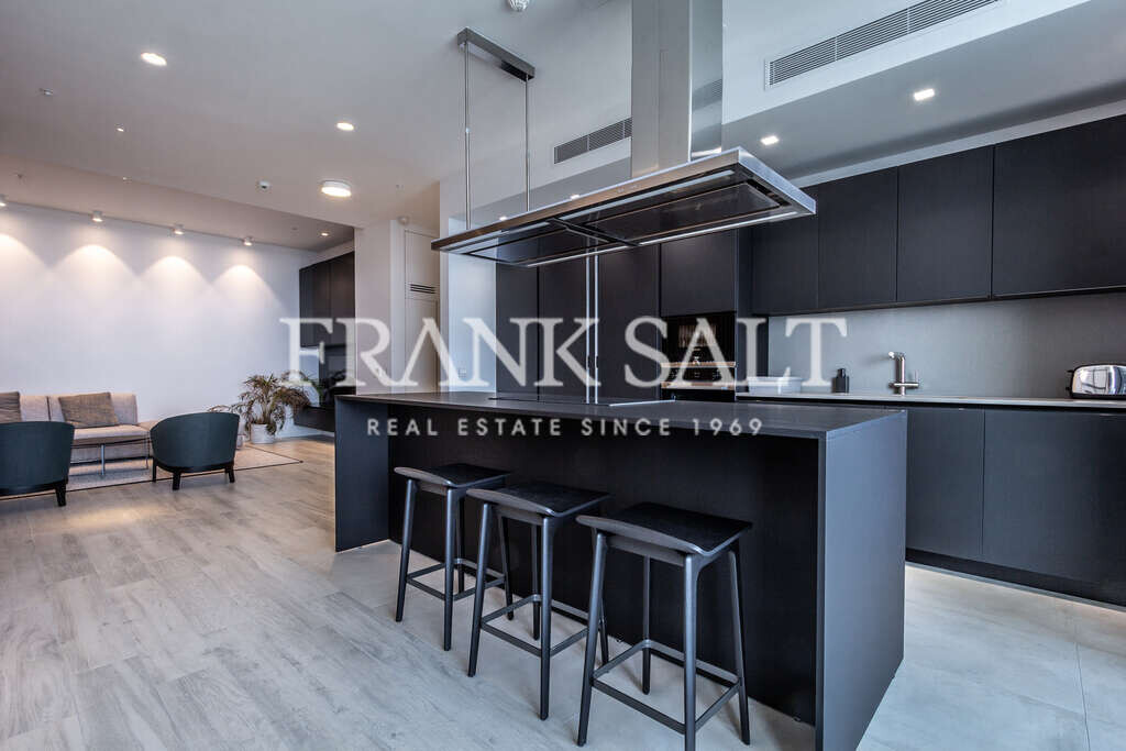 Pender Gardens, 3 Bedrooms Bedrooms, ,1 BathroomBathrooms,For Sale,FRSA-045967