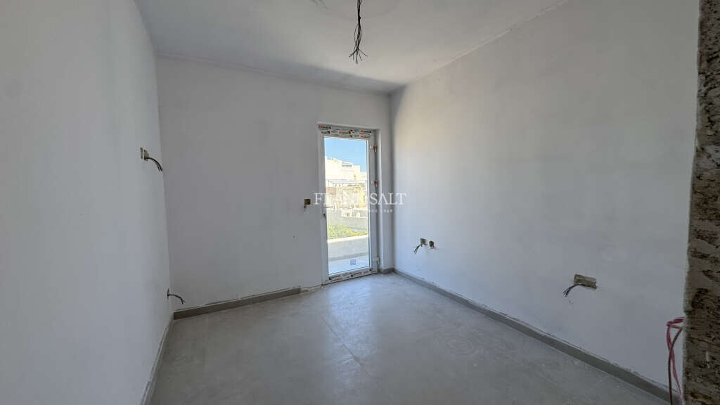 Gharghur, 3 Bedrooms Bedrooms, ,1 BathroomBathrooms,For Sale,FRSA-045253