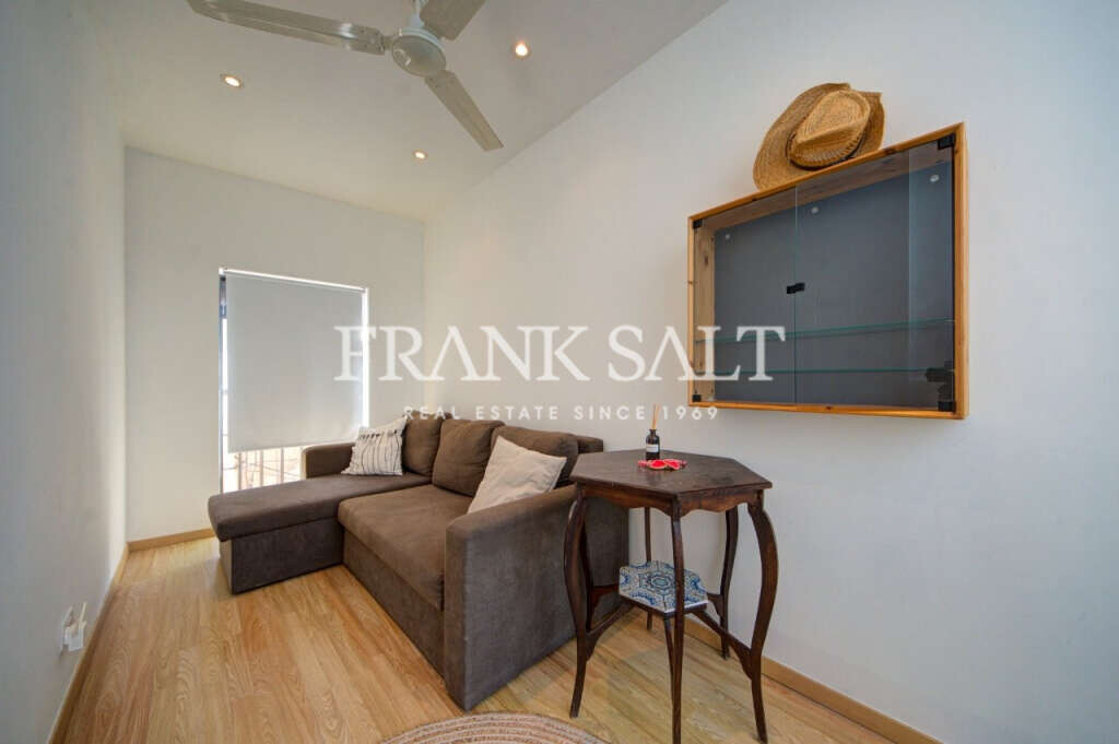 Rabat, 3 Bedrooms Bedrooms, ,2 BathroomsBathrooms,For Sale,FRSA-919534