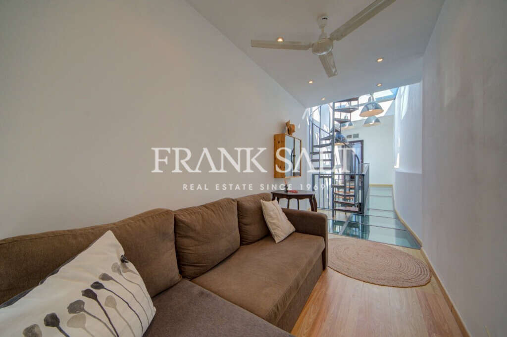 Rabat, 3 Bedrooms Bedrooms, ,2 BathroomsBathrooms,For Sale,FRSA-919534