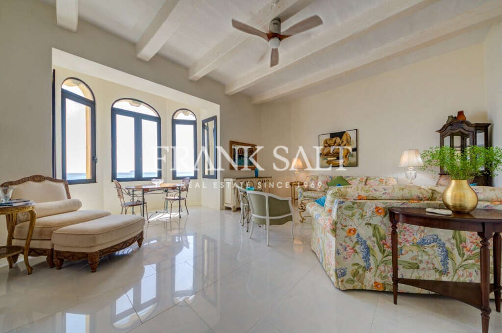 Sliema, 3 Bedrooms Bedrooms, ,2 BathroomsBathrooms,For Sale,FRSA-320392