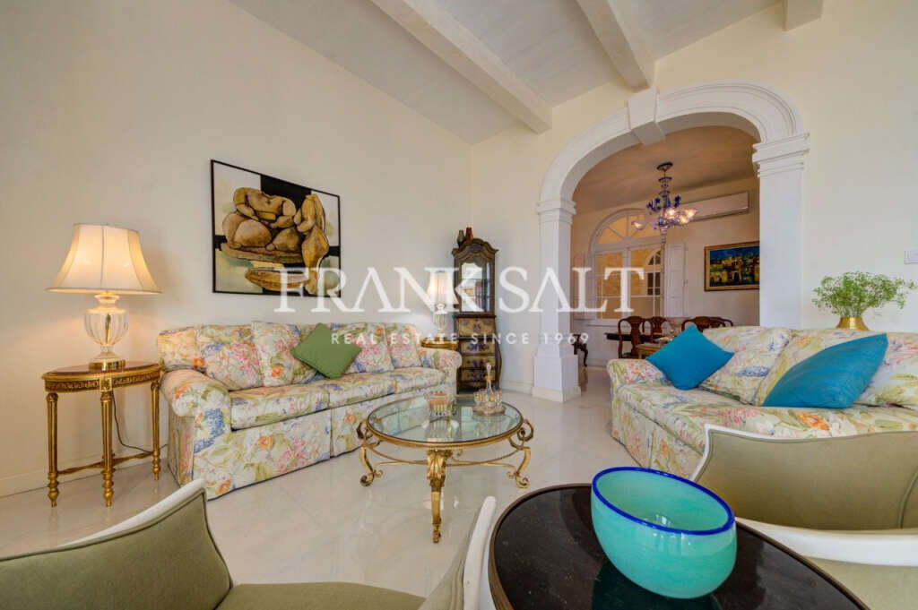 Sliema, 3 Bedrooms Bedrooms, ,2 BathroomsBathrooms,For Sale,FRSA-320392