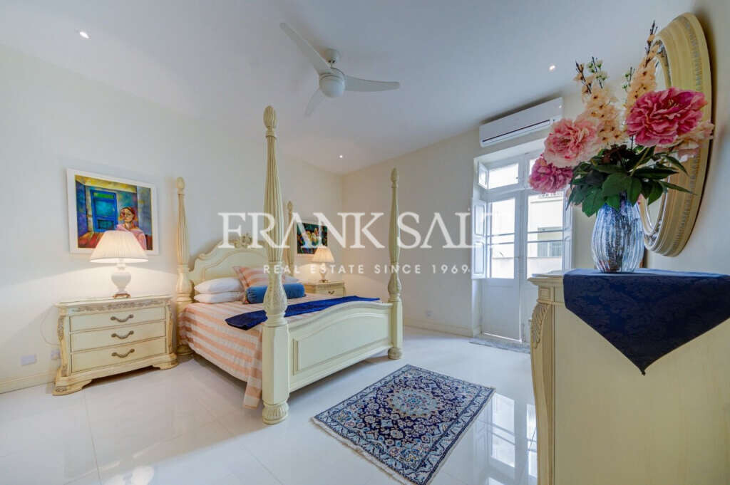 Sliema, 3 Bedrooms Bedrooms, ,2 BathroomsBathrooms,For Sale,FRSA-320392