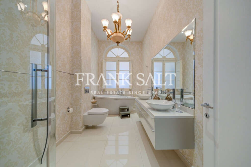 Sliema, 3 Bedrooms Bedrooms, ,2 BathroomsBathrooms,For Sale,FRSA-320392