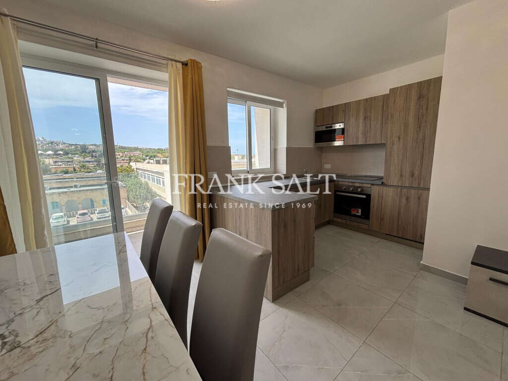 Pembroke, 2 Bedrooms Bedrooms, ,2 BathroomsBathrooms,For Sale,FRSA-919480