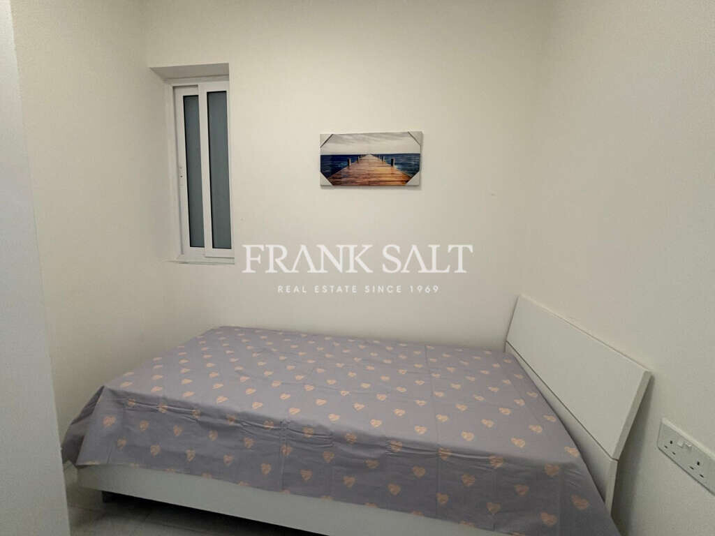 Pembroke, 2 Bedrooms Bedrooms, ,2 BathroomsBathrooms,For Sale,FRSA-919480