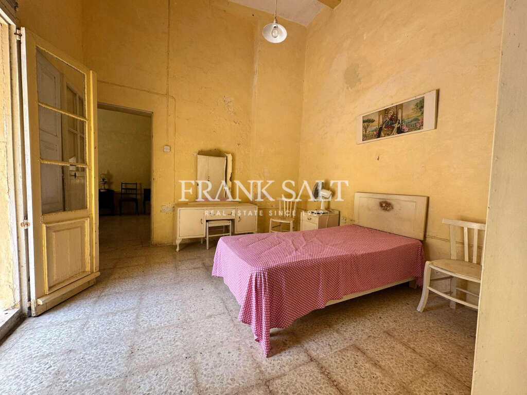 Zejtun, 3 Bedrooms Bedrooms, ,1 BathroomBathrooms,For Sale,FRSA-919141