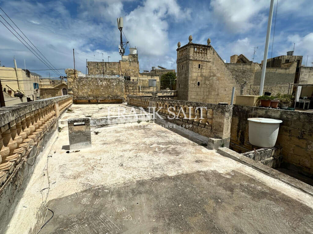 Zejtun, 3 Bedrooms Bedrooms, ,1 BathroomBathrooms,For Sale,FRSA-919141
